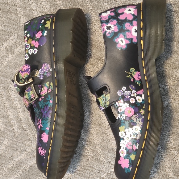 Floral Dr Martens Mary Janes - Picture 4 of 6